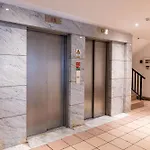 2 Bedroom Flat, Prime Location, Center *