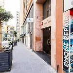 2 Bedroom Flat, Prime Location, Center